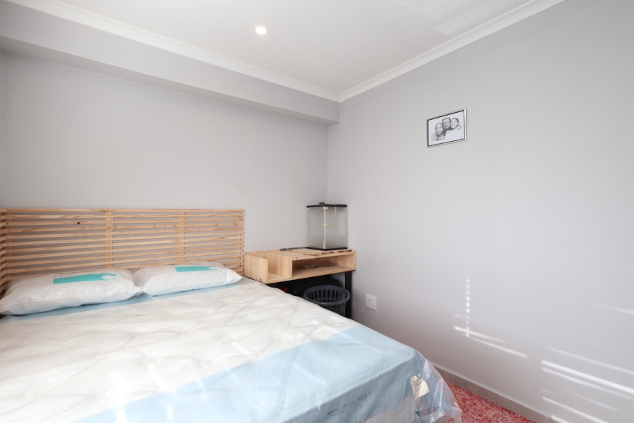 2 Bedroom Property for Sale in Parklands Western Cape